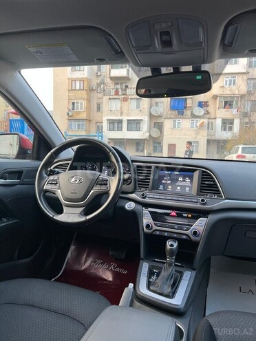 Hyundai Elantra 2017, 115,000 km - 2.0 l - Bakı