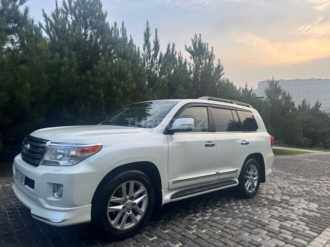 Toyota Land Cruiser-3