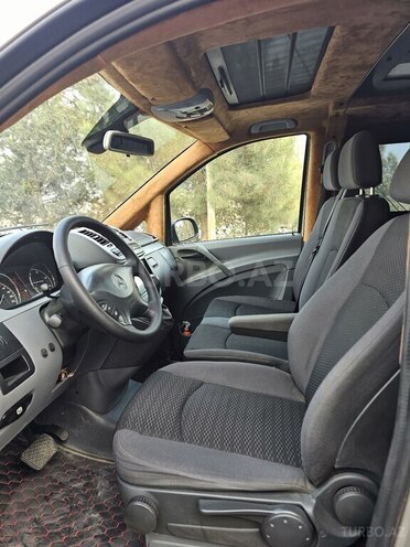 Mercedes Vito 115 CDI-11
