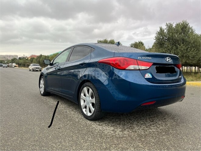 Hyundai Elantra 2013, 178,000 km - 1.8 l - Bakı