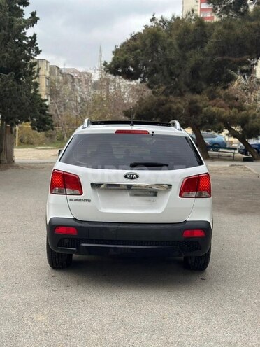 Kia Sorento 2011, 295,000 km - 2.4 l - Bakı