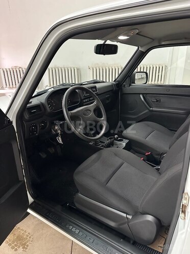 LADA (VAZ) Niva 2024, 24,600 km - 1.7 л - Bakı