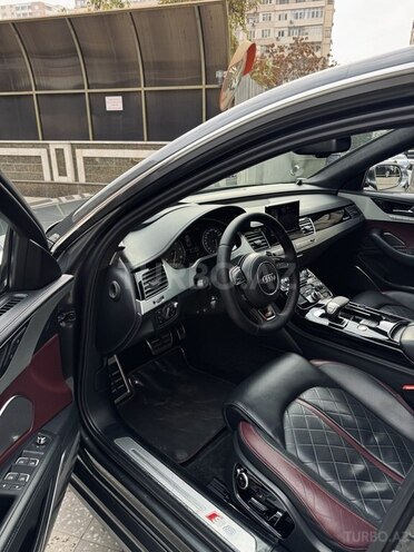 Audi S8 2014, 185,000 km - 4.0 l - Bakı