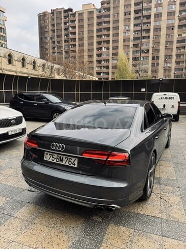 Audi S8 2014, 185,000 km - 4.0 l - Bakı