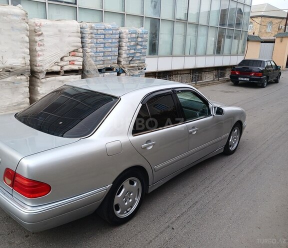 Mercedes E 230 1997, 429,000 km - 2.3 l - Xırdalan