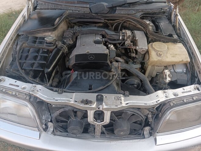 Mercedes C 200 1998, 376,520 km - 2.2 l - Bakı