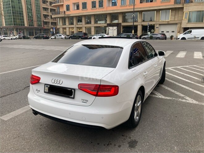 Audi A4 2013, 129,000 km - 1.8 l - Bakı