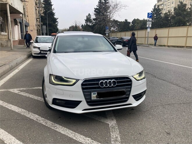 Audi A4 2013, 129,000 km - 1.8 l - Bakı