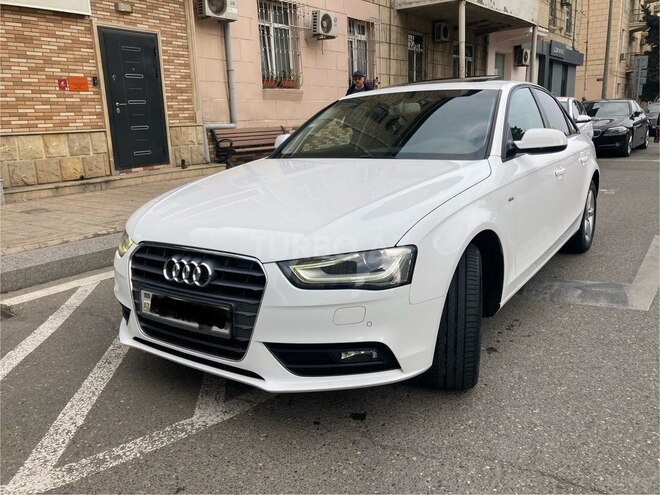 Audi A4 2013, 129,000 km - 1.8 l - Bakı