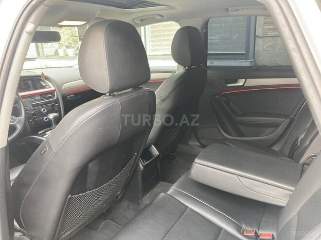Audi A4 2013, 129,000 km - 1.8 l - Bakı
