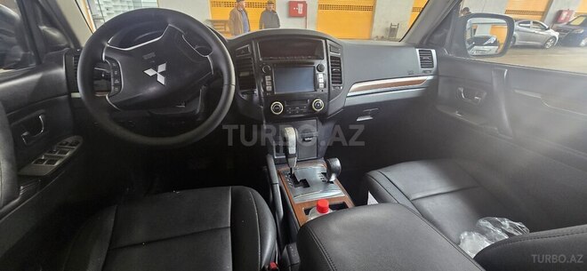 Mitsubishi Pajero 2007, 212,000 km - 3.0 l - Bakı