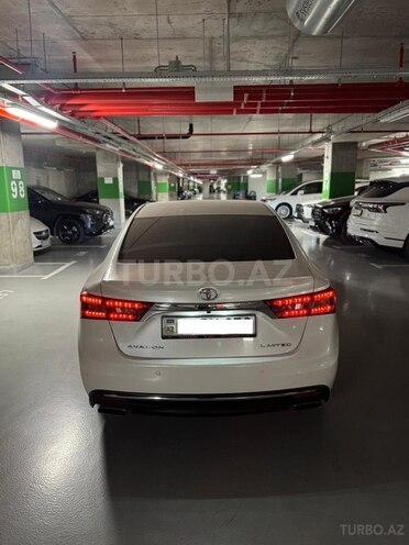 Toyota Avalon-3