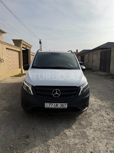 Mercedes Vito 2018, 328,000 km - 2.1 l - Bakı