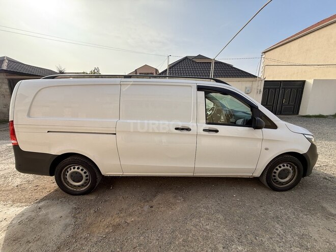 Mercedes Vito 2018, 328,000 km - 2.1 l - Bakı