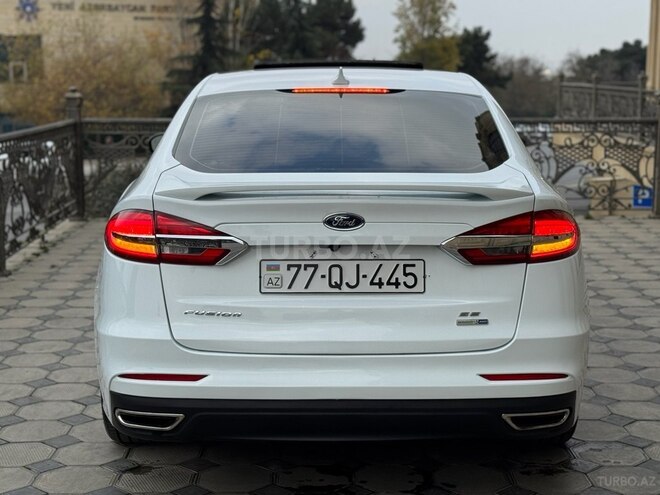 Ford Fusion (North America) 2019, 133,436 km - 2.0 л - Bakı