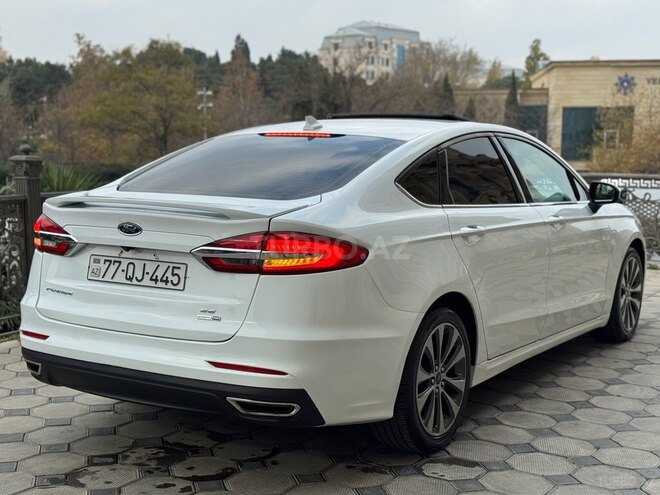 Ford Fusion (North America) 2019, 133,436 km - 2.0 л - Bakı
