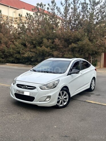 Hyundai Accent 2011, 220,000 km - 1.6 l - Bakı