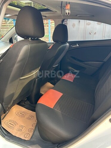 Hyundai Accent 2011, 220,000 km - 1.6 l - Bakı