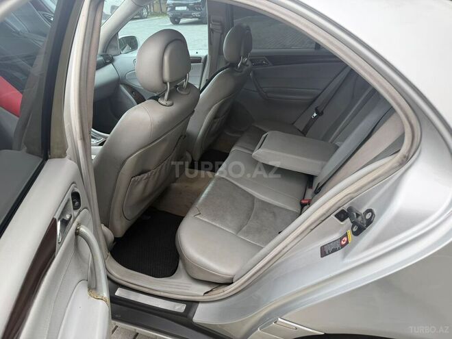 Mercedes C 240 2002, 295,000 km - 2.6 l - Bakı