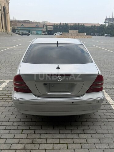 Mercedes C 240 2002, 295,000 km - 2.6 l - Bakı