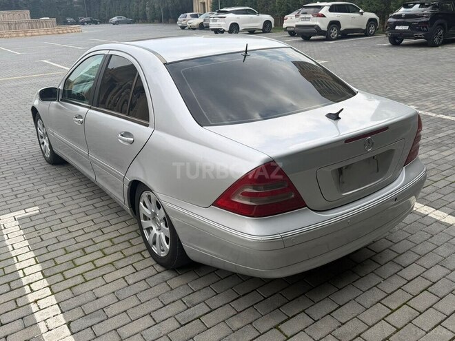 Mercedes C 240 2002, 295,000 km - 2.6 l - Bakı