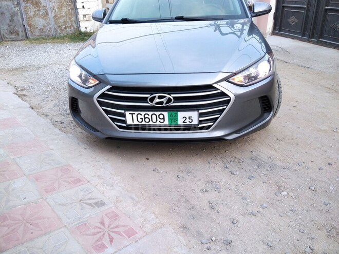 Hyundai Elantra 2017, 211,259 km - 2.0 л - Sumqayıt