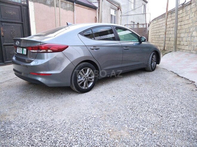 Hyundai Elantra 2017, 211,259 km - 2.0 л - Sumqayıt