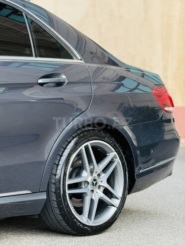 Mercedes E 220 2013, 296,376 km - 2.1 л - İmişli