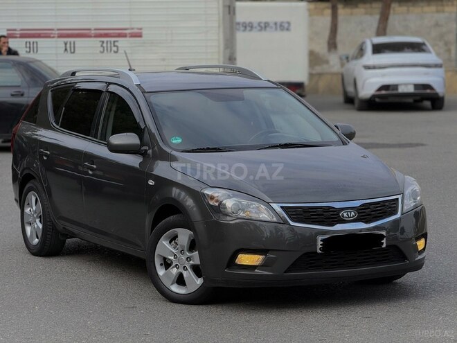 Kia  2009, 220,000 km - 1.4 l - Bakı