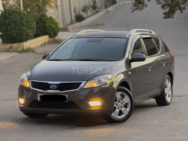 Kia  2009, 220,000 km - 1.4 l - Bakı