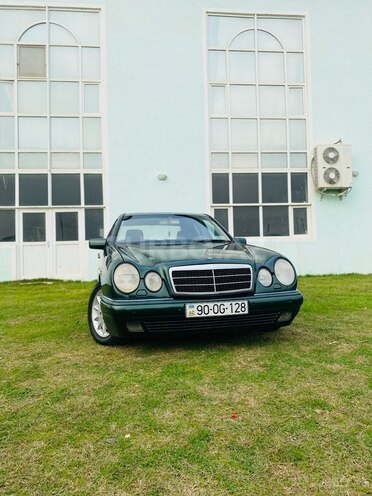 Mercedes E 280 1998, 350,000 km - 2.8 l - Masallı