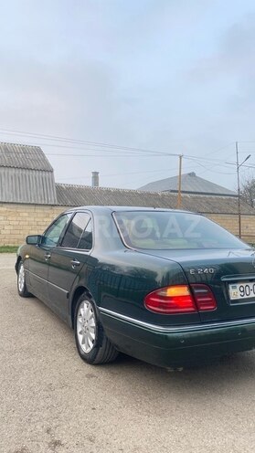 Mercedes E 280 1998, 350,000 km - 2.8 l - Masallı