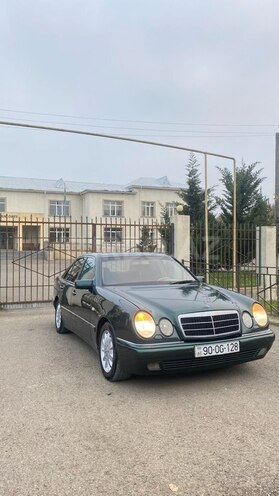 Mercedes E 280 1998, 350,000 km - 2.8 l - Masallı