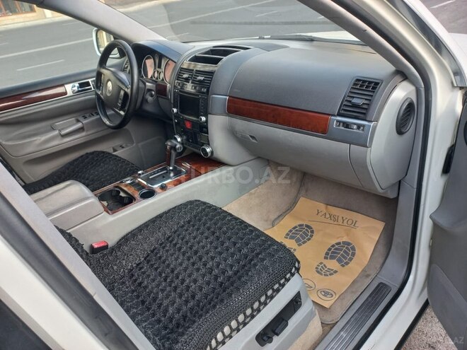 Volkswagen Touareg 2004, 218,000 km - 3.2 l - Gəncə
