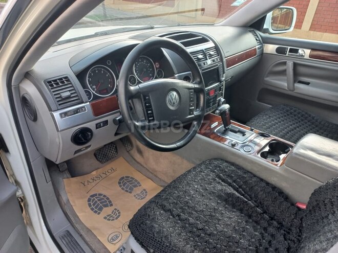Volkswagen Touareg 2004, 218,000 km - 3.2 l - Gəncə