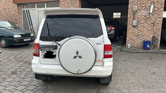 Mitsubishi Pajero io 1999, 347,000 km - 1.8 l - Bakı