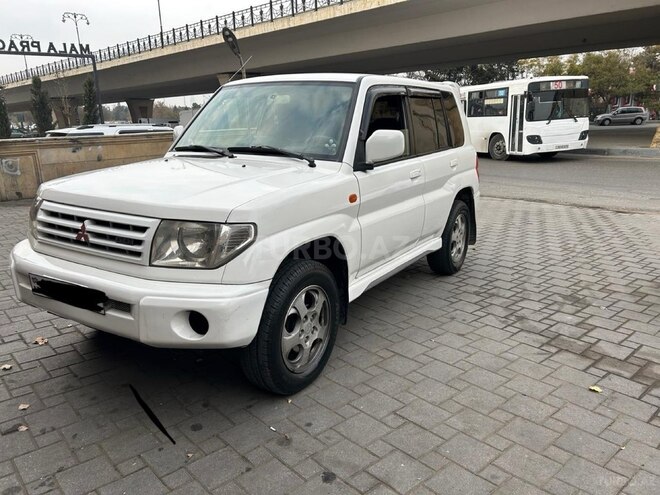 Mitsubishi Pajero io 1999, 347,000 km - 1.8 l - Bakı