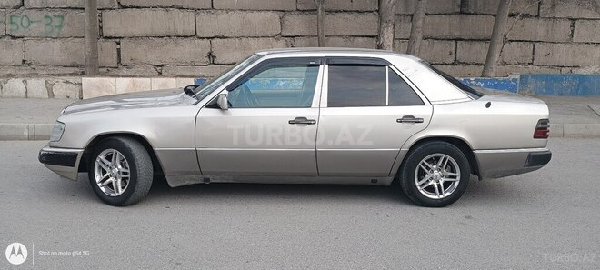 Mercedes 230 E 1990, 351,520 km - 2.3 l - Bakı