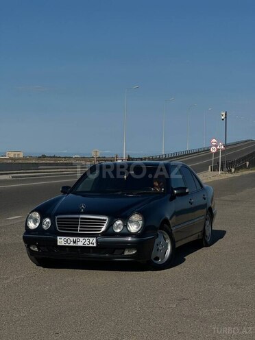 Mercedes E 200 1999, 425,000 km - 2.0 l - Bakı