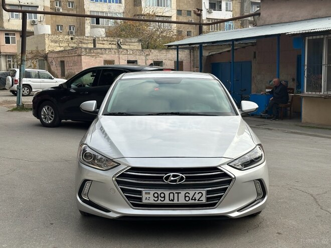 Hyundai Elantra 2018, 96,100 km - 2.0 л - Bakı