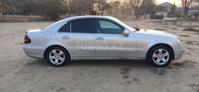 Mercedes E 270 2002, 395,000 km - 2.7 l - Sumqayıt