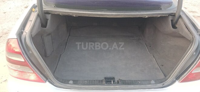 Mercedes E 270 2002, 395,000 km - 2.7 l - Sumqayıt