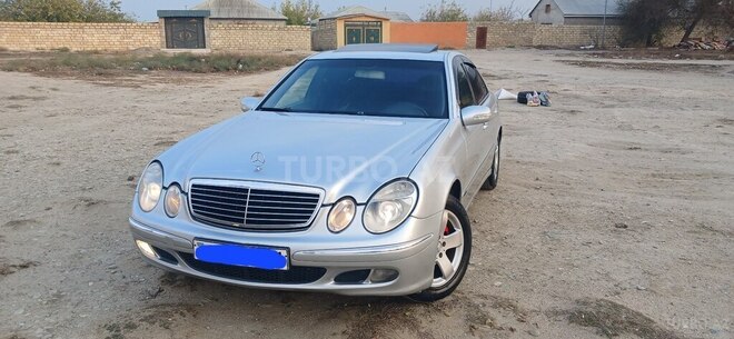 Mercedes E 270 2002, 395,000 km - 2.7 l - Sumqayıt