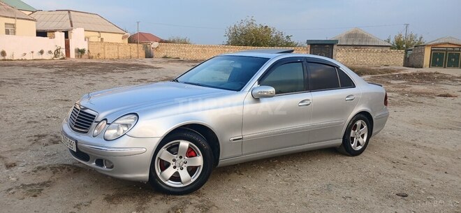 Mercedes E 270 2002, 395,000 km - 2.7 l - Sumqayıt