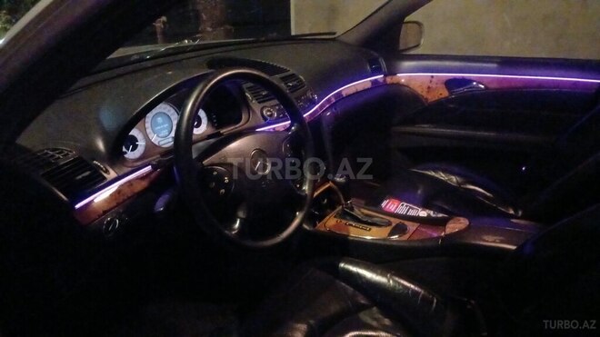 Mercedes E 270 2002, 395,000 km - 2.7 l - Sumqayıt