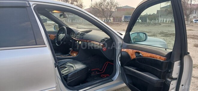 Mercedes E 270 2002, 395,000 km - 2.7 l - Sumqayıt