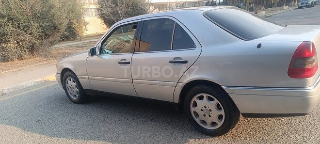 Mercedes C 220 1995, 349,660 km - 2.2 l - Bakı