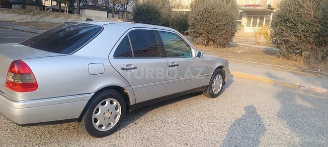 Mercedes C 220 1995, 349,660 km - 2.2 l - Bakı