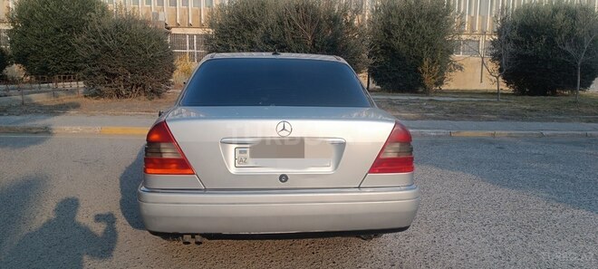 Mercedes C 220 1995, 349,660 km - 2.2 l - Bakı