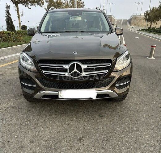 Mercedes GLE 250 4MATIC 2016, 209,700 km - 2.1 л - Bakı